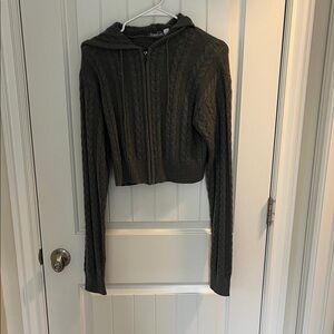 Dark gray cable knit zip up cropped sweater